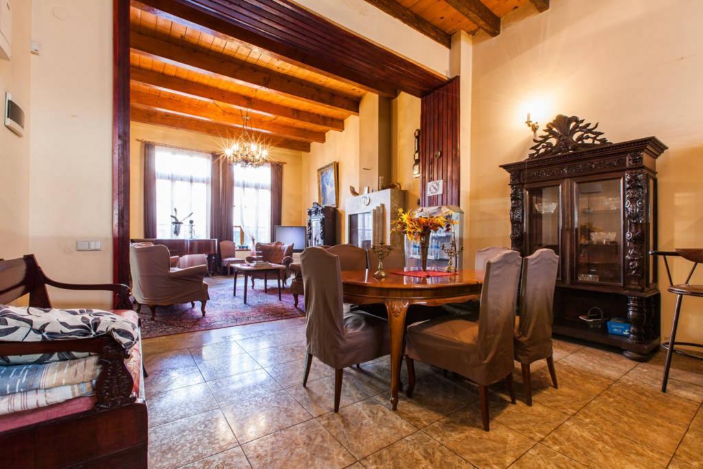 Hotel Royal Тбилиси Екстериор снимка