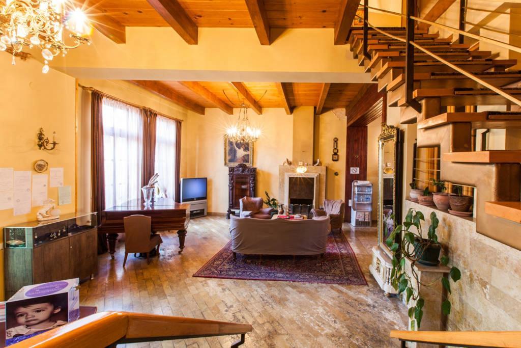 Hotel Royal Тбилиси Екстериор снимка